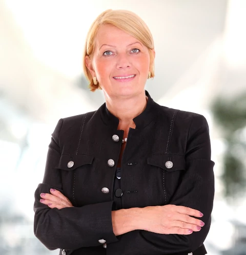bildungsmanagerin-anne-bauer